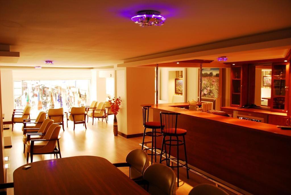 Artan Hotel Испарта Экстерьер фото